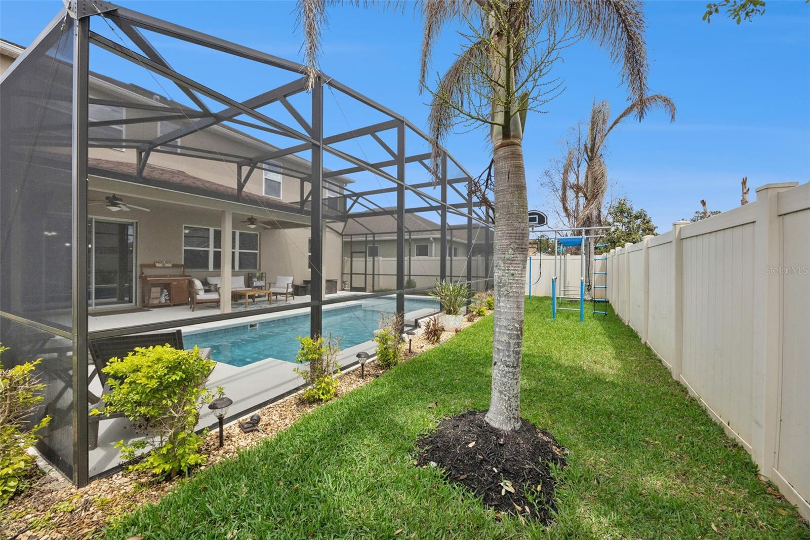 2331 Avellino Ave Property Photo 39