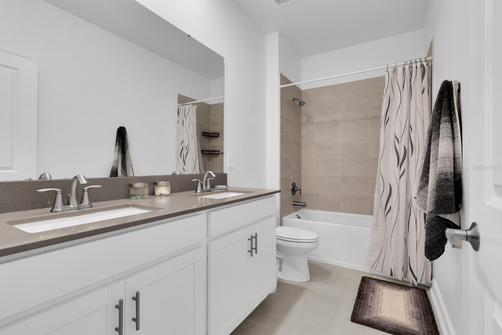 4064 Redbridge Loop Property Photo 27