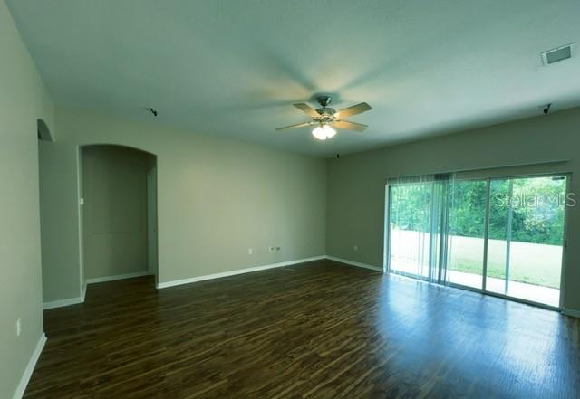 3161 Winding Trl Property Photo 2