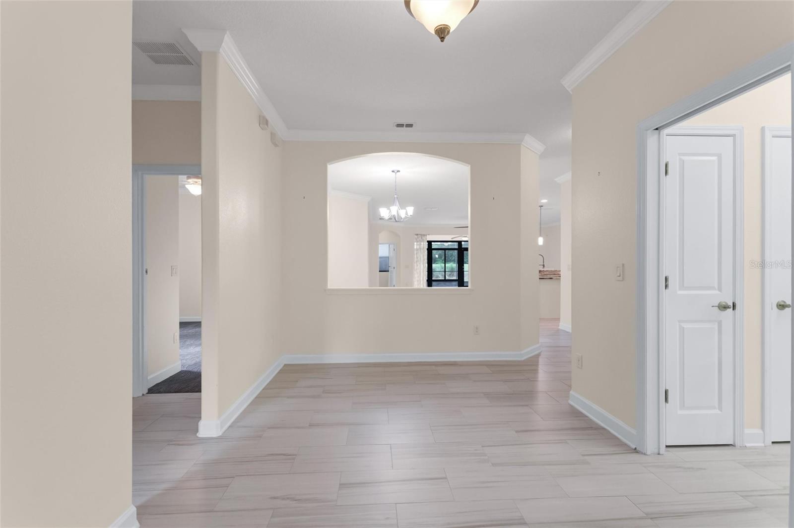 8972 Dove Valley Way Property Photo 5