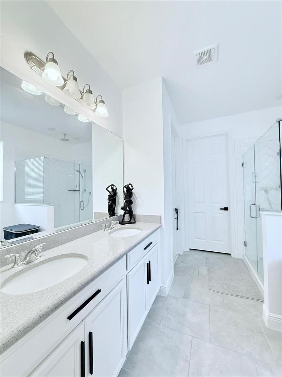 2993 Nottel Dr Property Photo 15