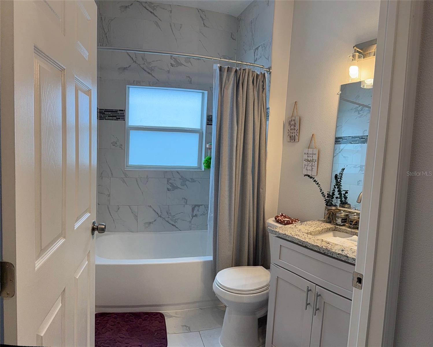 2916 Canoe Cir Property Photo 16