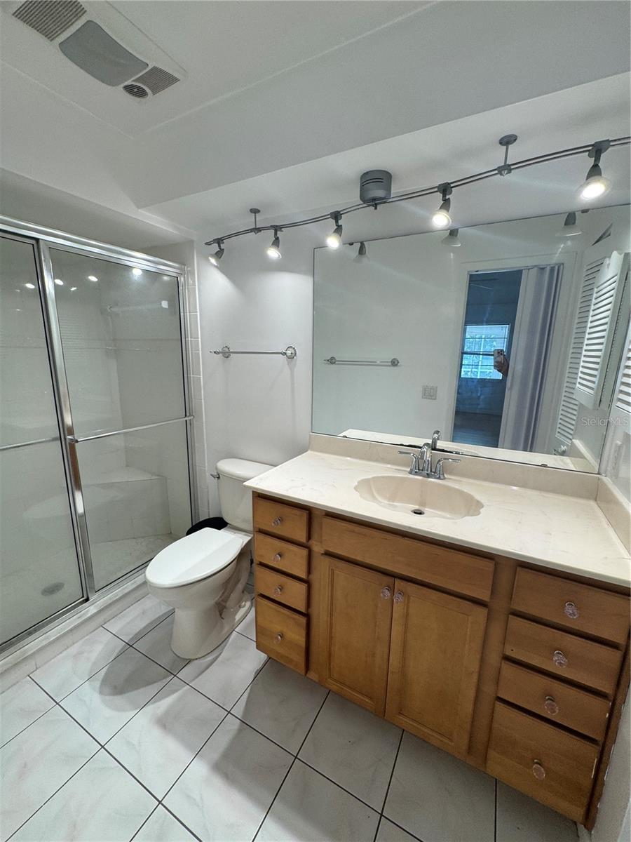 427 Greenfield Rd Property Photo 6