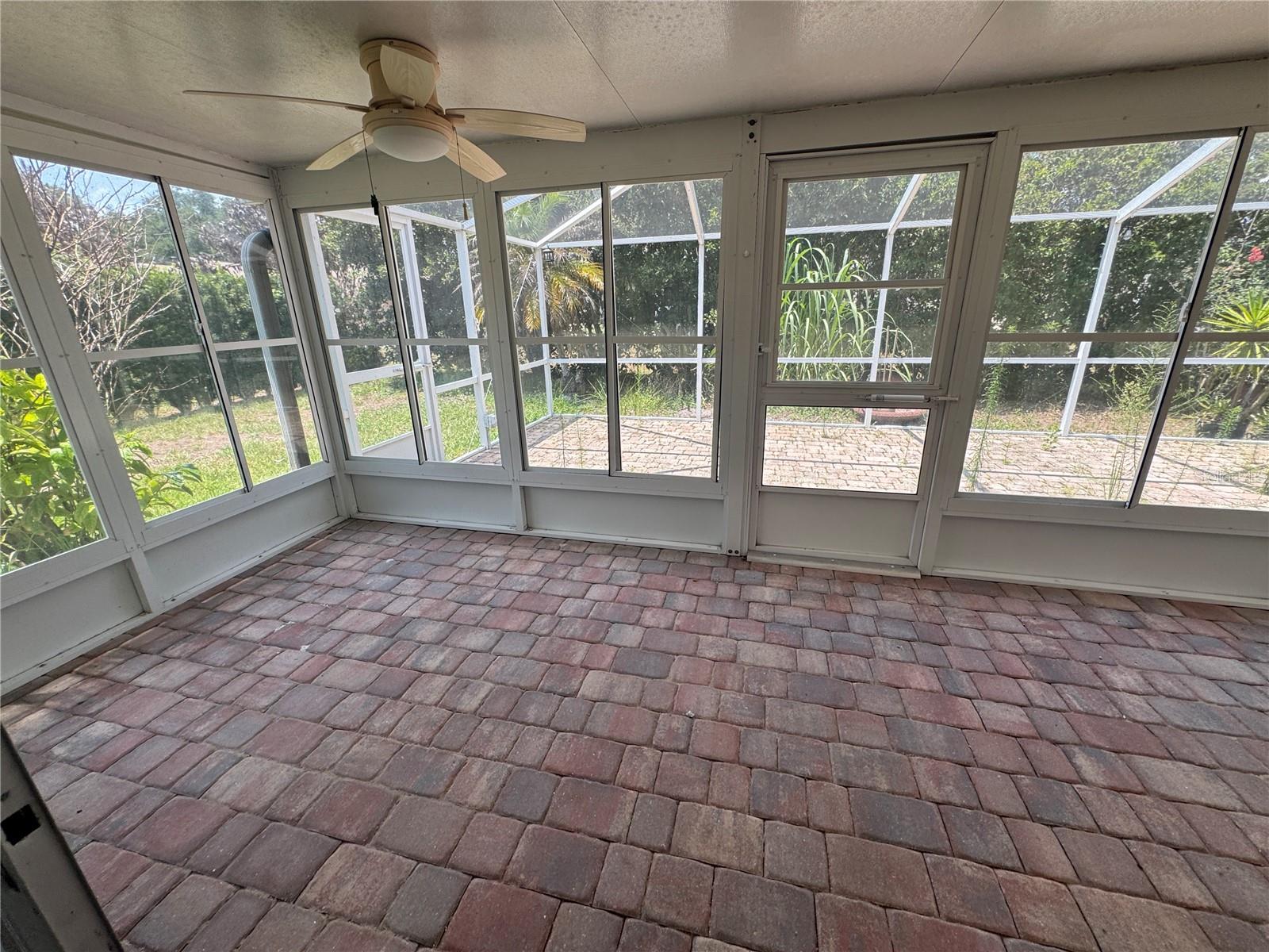 427 Greenfield Rd Property Photo 16