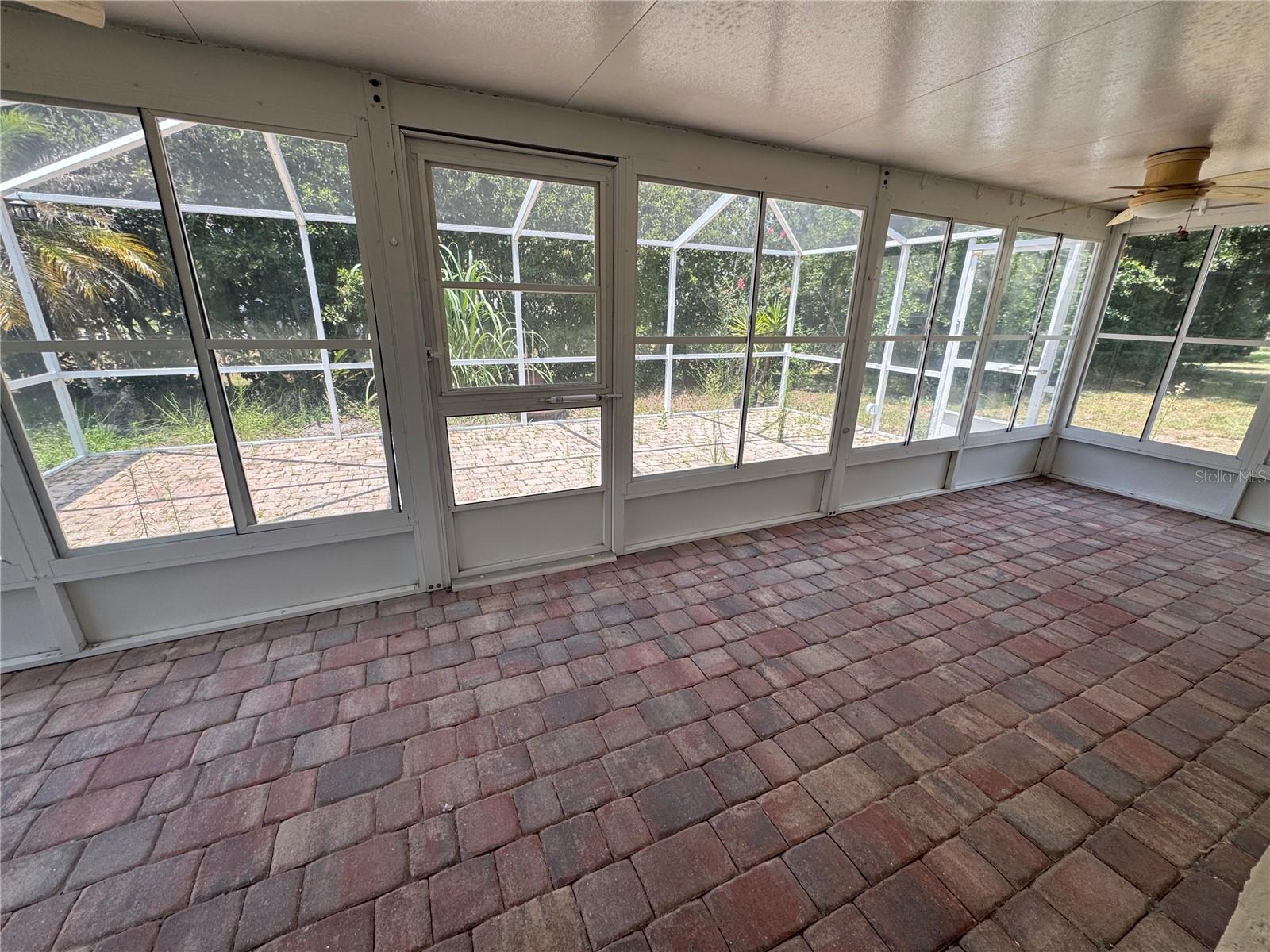 427 Greenfield Rd Property Photo 17