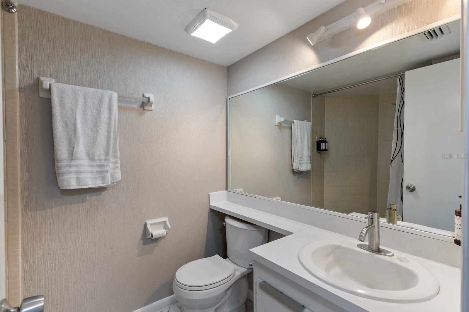 3793 Atrium Dr #l6 Property Photo 23