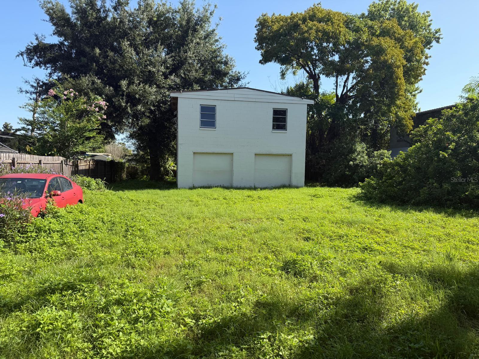 375 TRAILER LN
