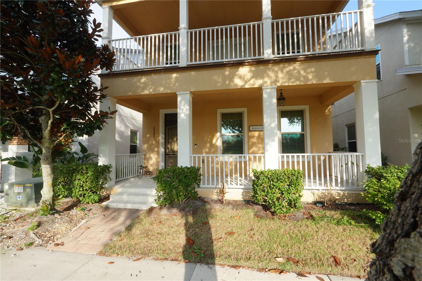 6526 Golden Dewdrop Trl Property Photo 2