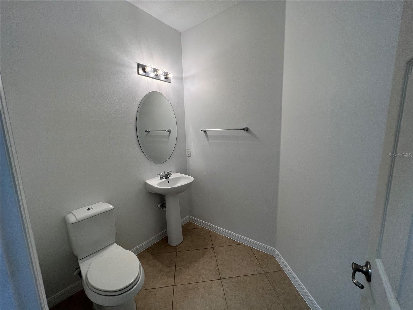 6526 Golden Dewdrop Trl Property Photo 6