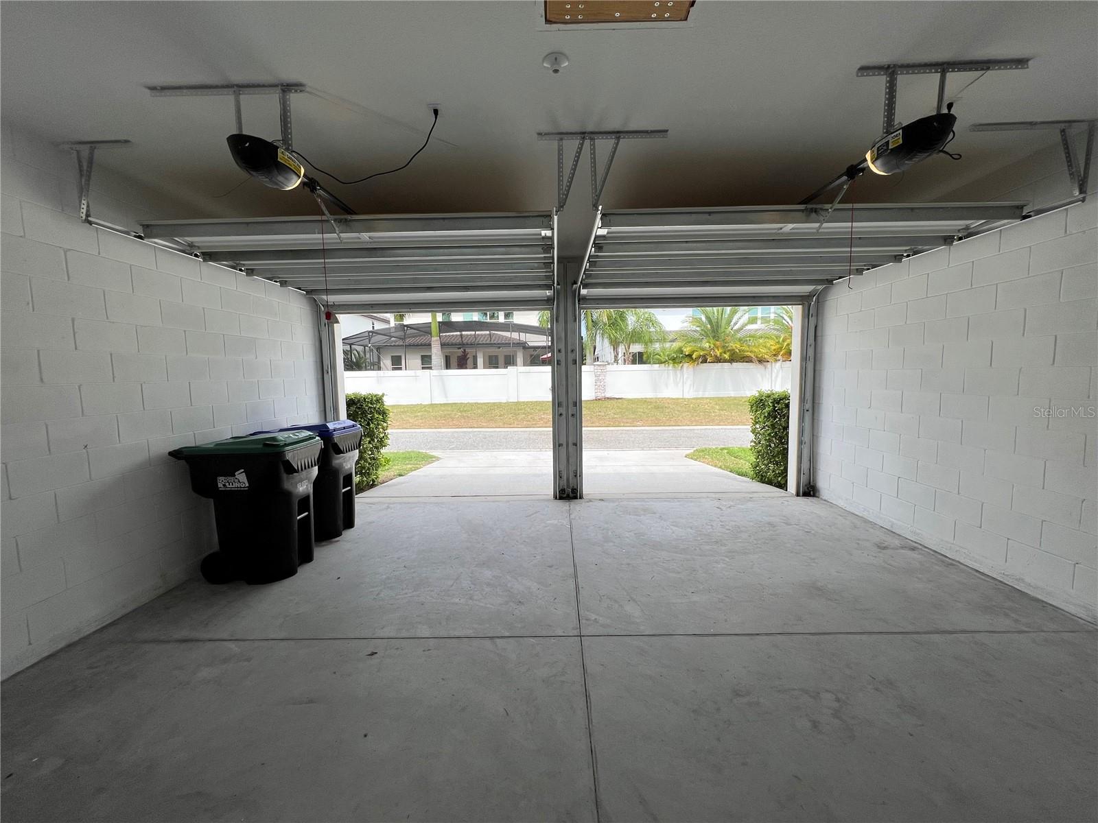 6526 Golden Dewdrop Trl Property Photo 19