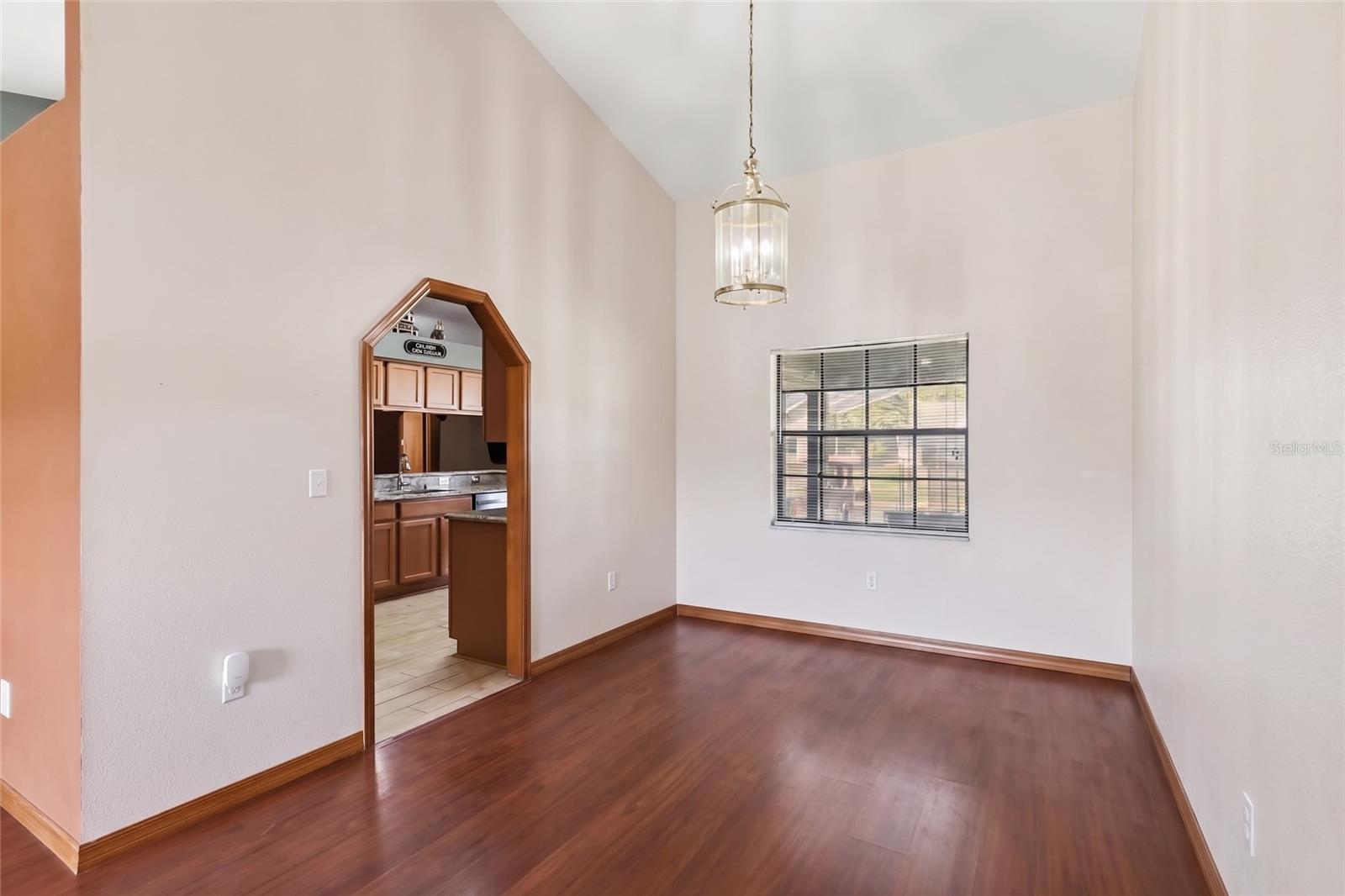 2207 Deata Ct Property Photo 9