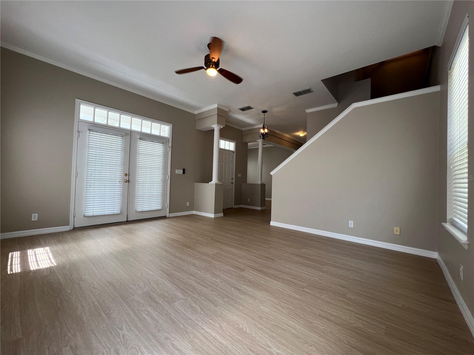502 Greenbrier Ave Property Photo 13