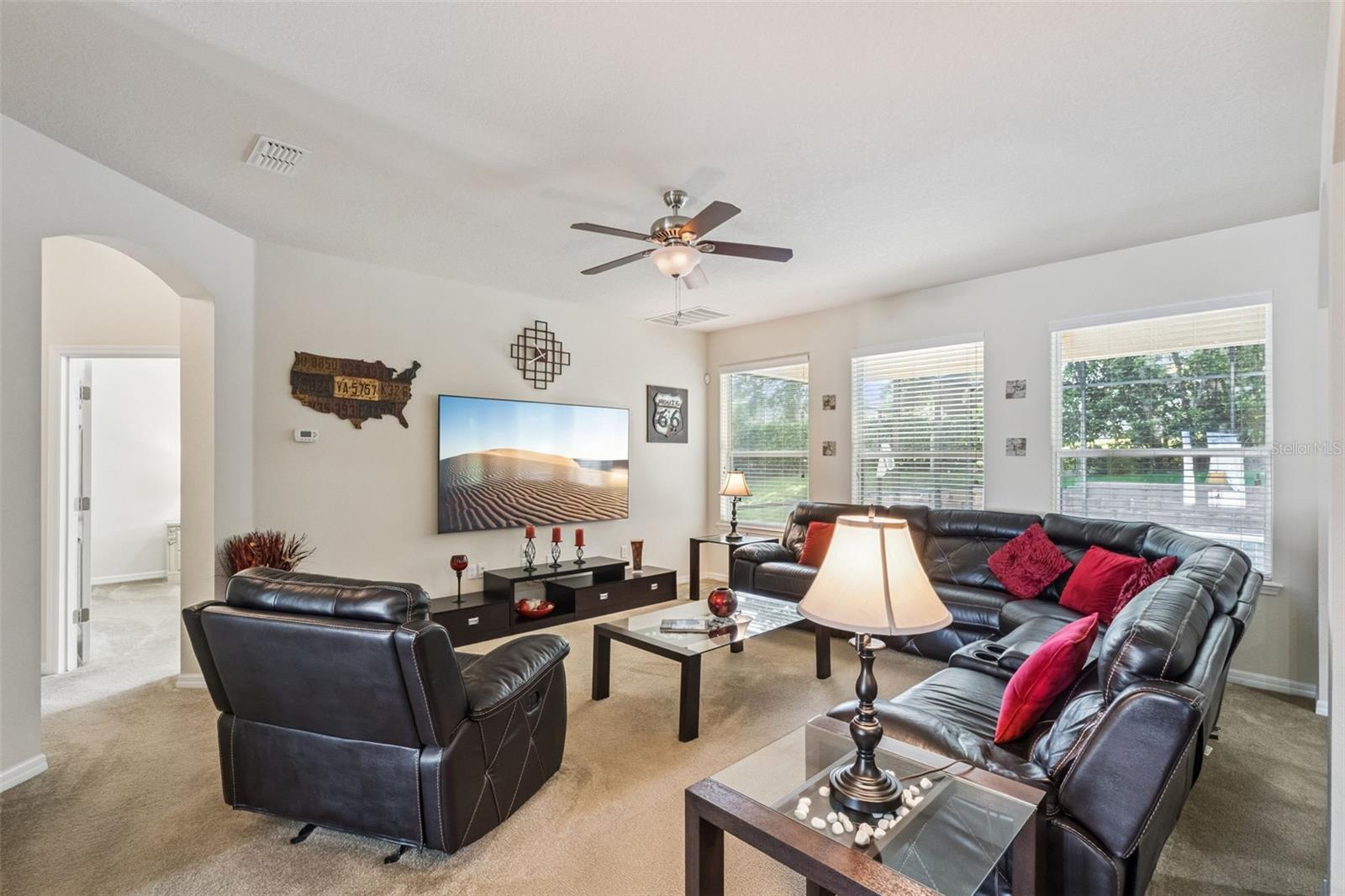 11121 Lemay Dr Property Photo 10