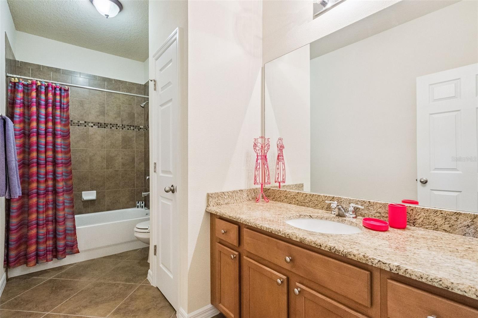 11121 Lemay Dr Property Photo 38