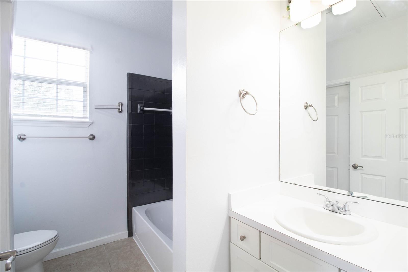 14327 Fredricksburg Dr #1601 Property Photo 9