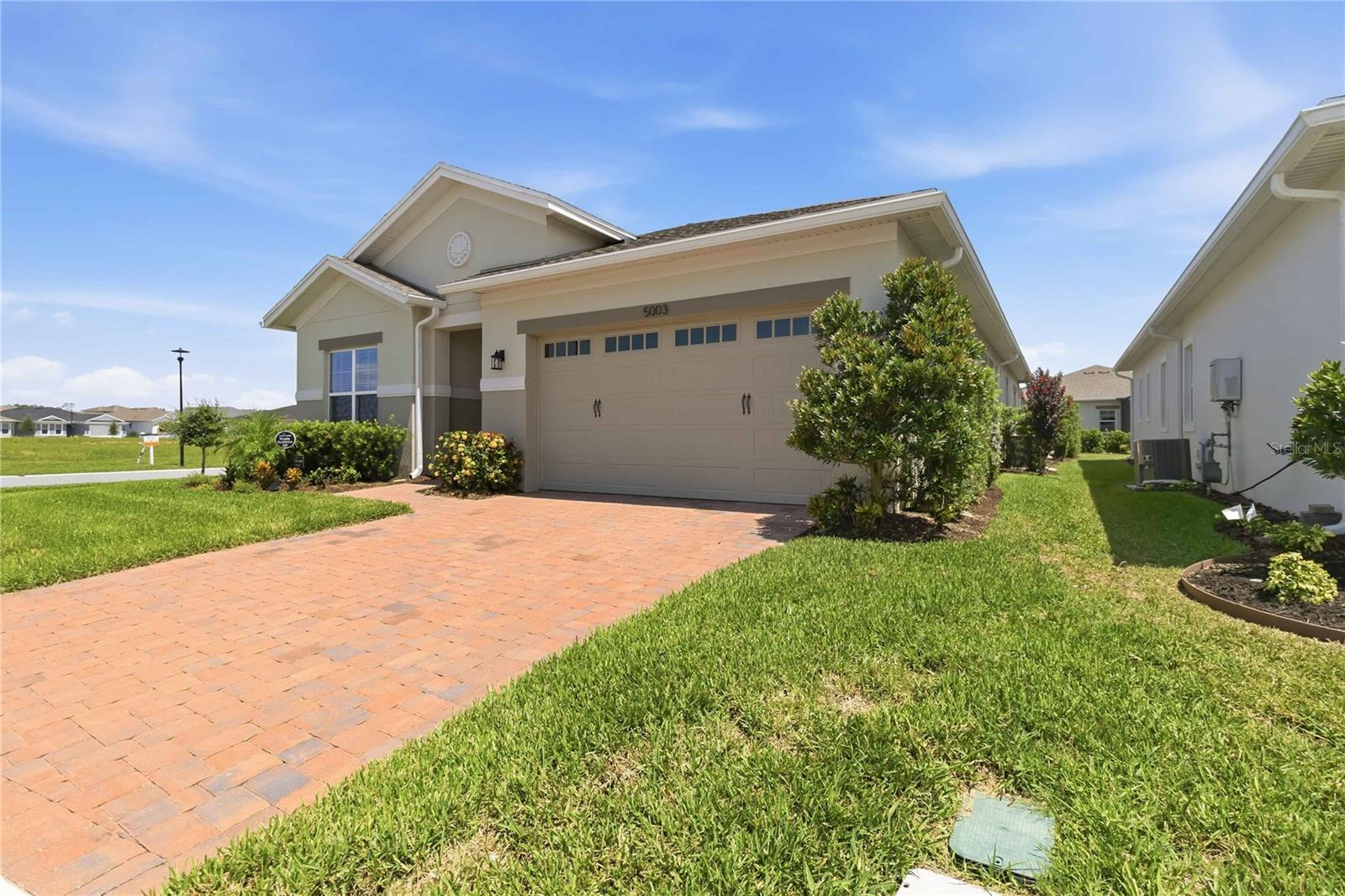 5003 Dancy Ln Property Photo 4