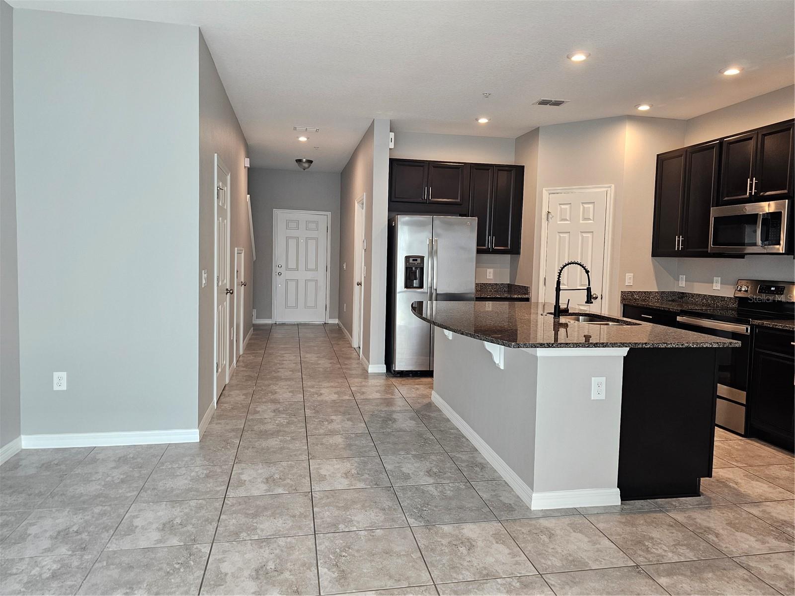 10548 Salt Grove St Property Photo 3