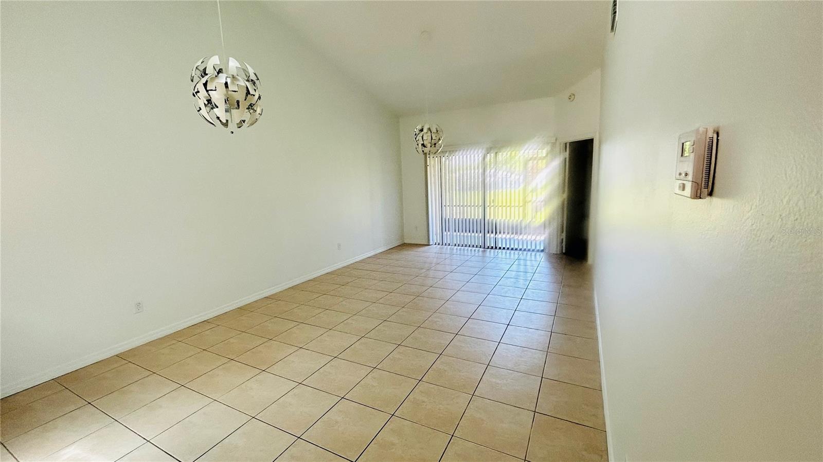 12121 Augusta Woods Cir Property Photo 3