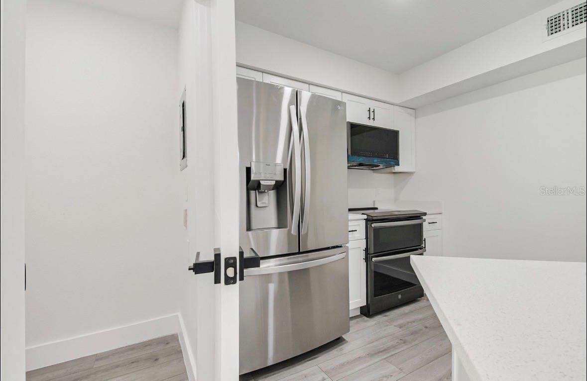 4613 Gate Pl #104 Property Photo 14