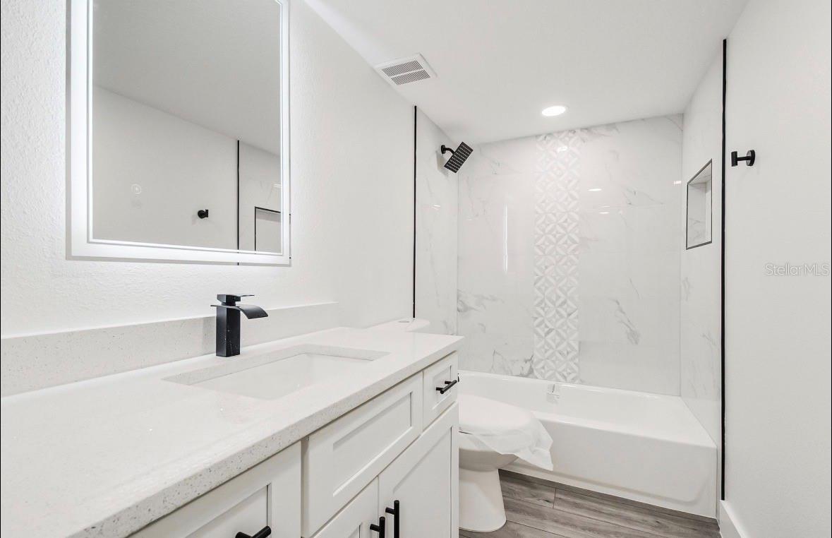 4613 Gate Pl #104 Property Photo 18