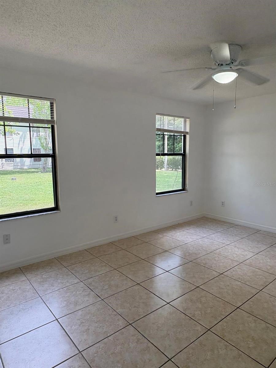 2803 Fox Squirrel Property Photo 14