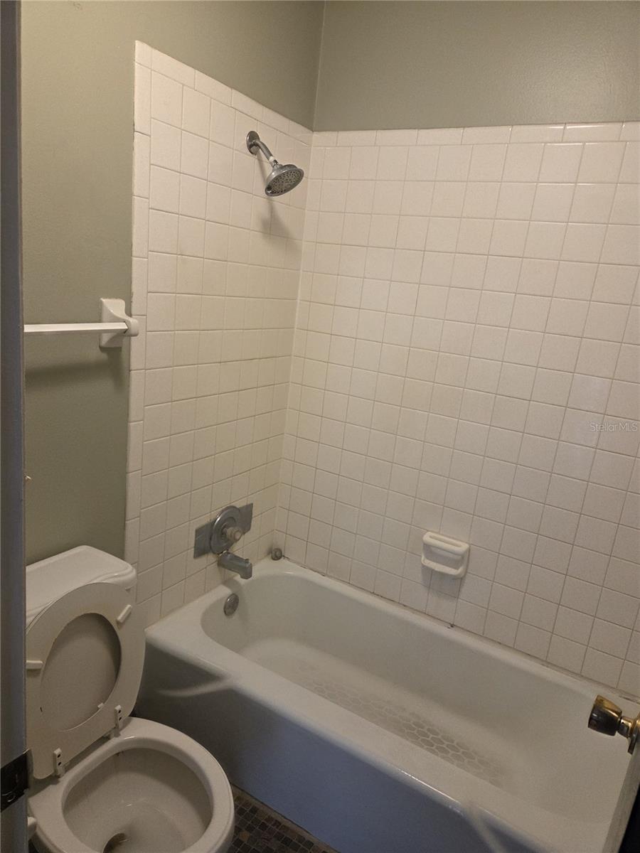 4326 Aqua Vista Dr #10e Property Photo 15
