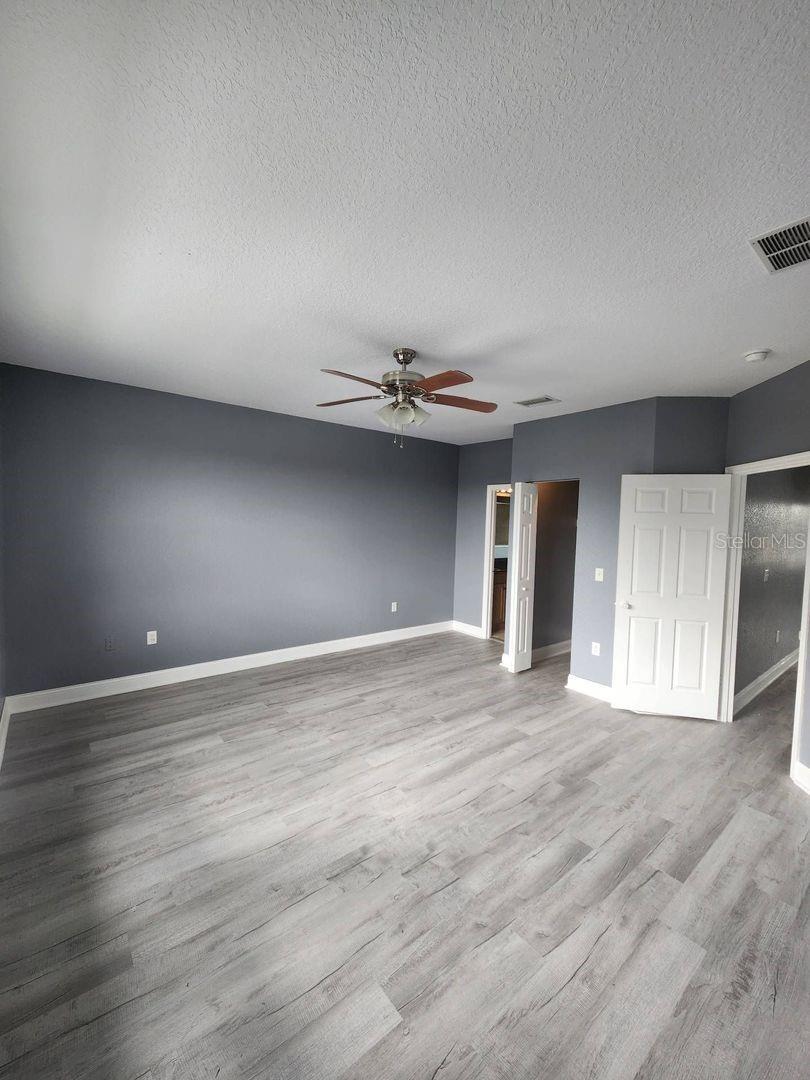 328 Dundee Dr Property Photo 50