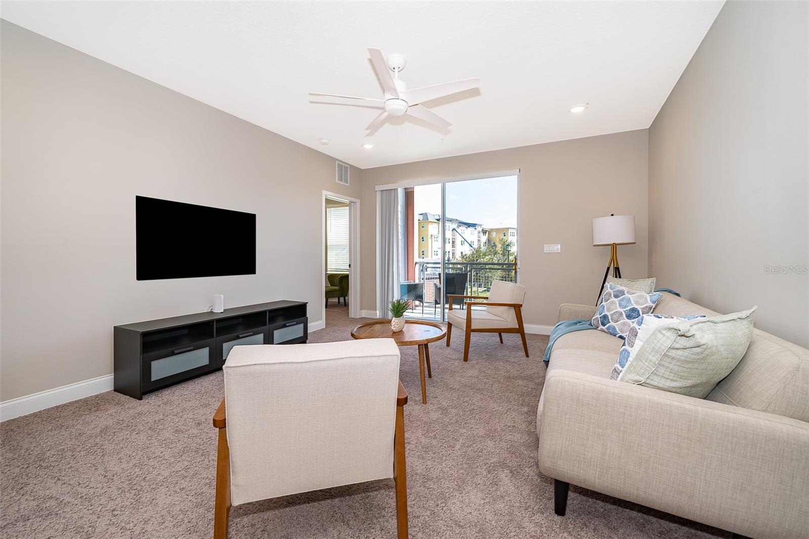 7521 Laureate Blvd #5208 Property Photo 14