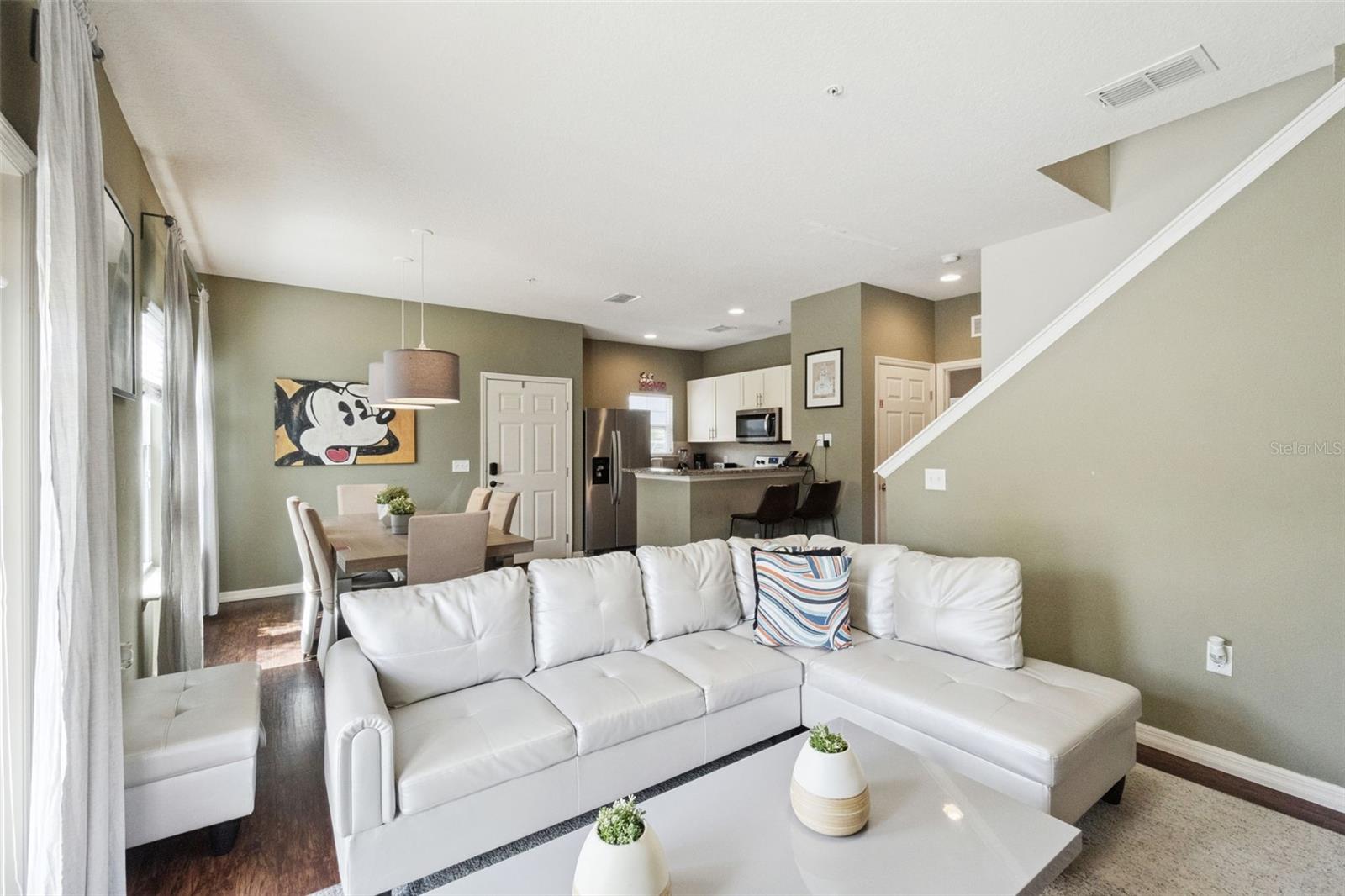 3240 Cupid Pl Property Photo 6