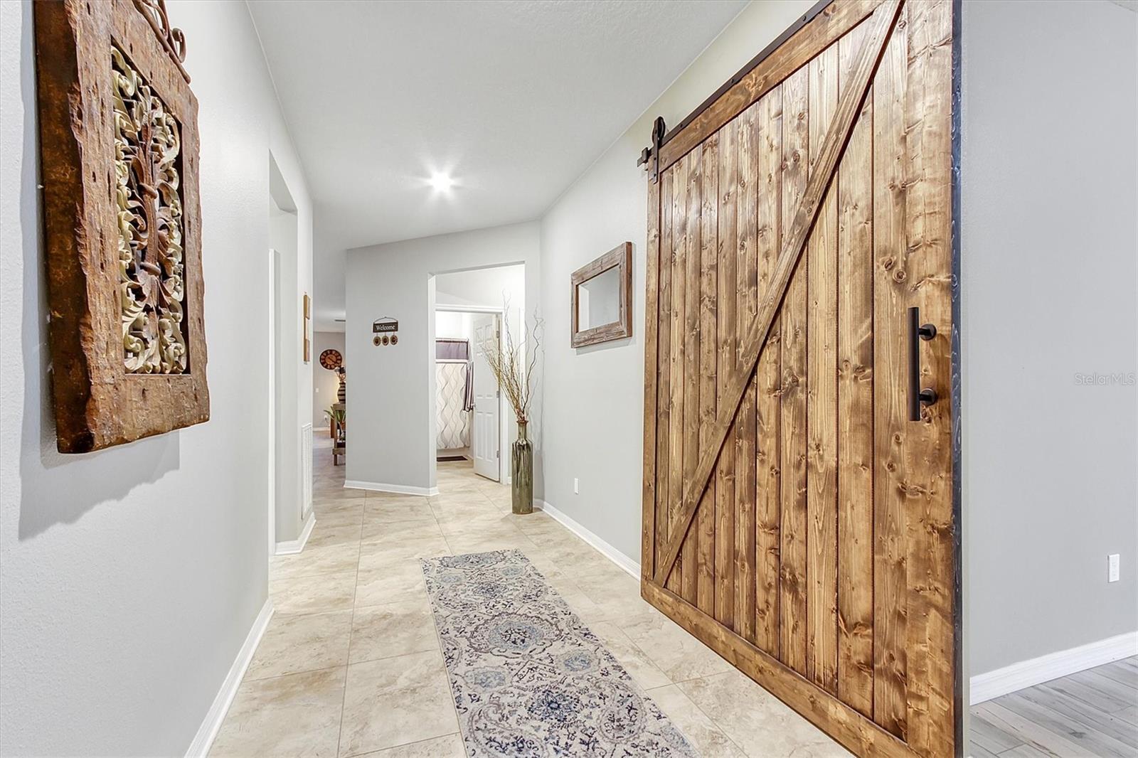 5611 Barletta Dr Property Photo 4