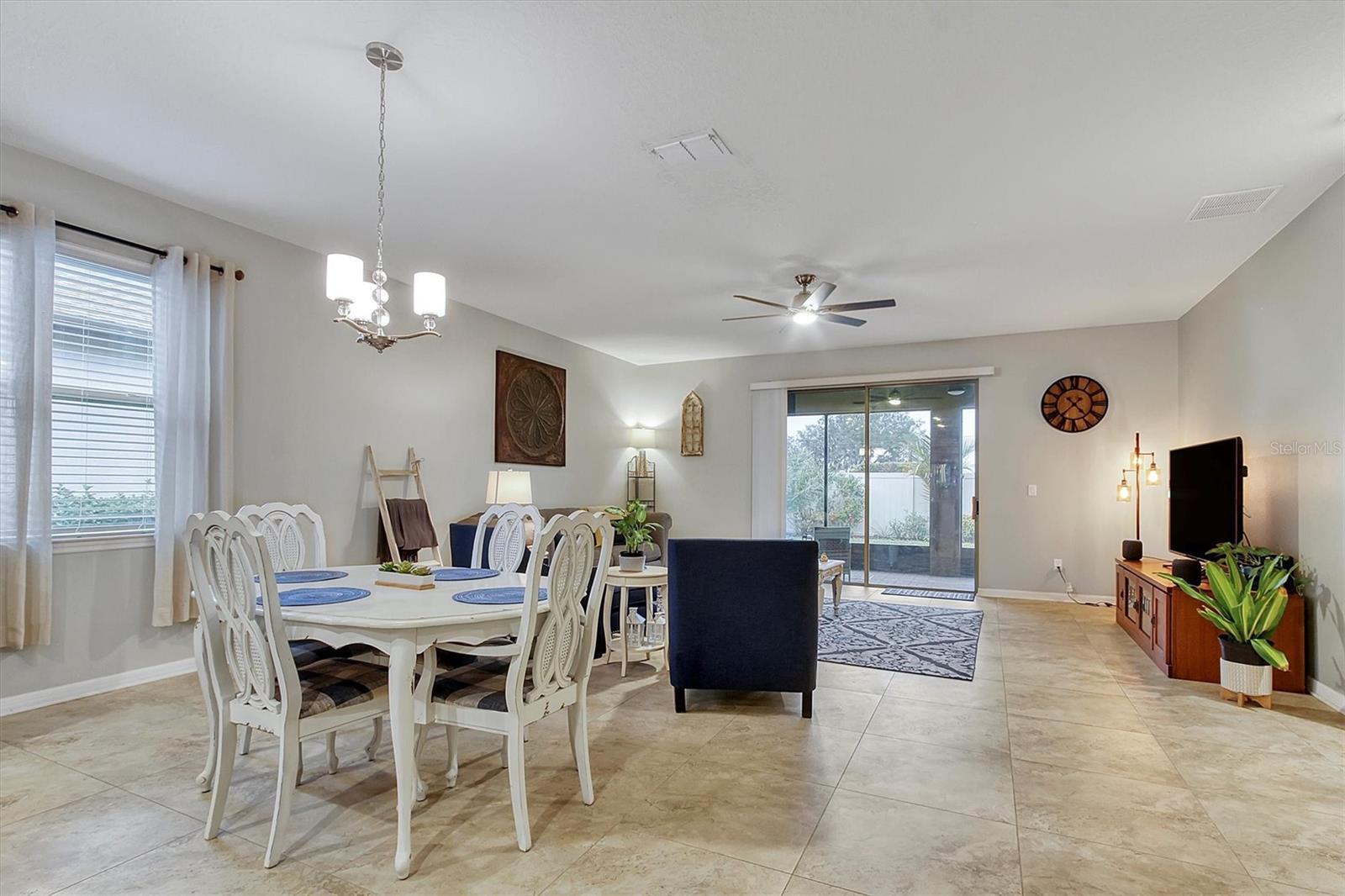5611 Barletta Dr Property Photo 8