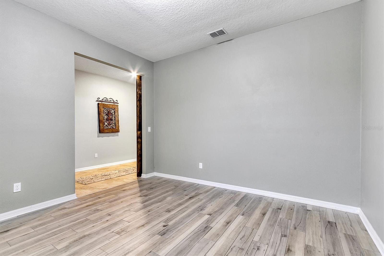 5611 Barletta Dr Property Photo 27
