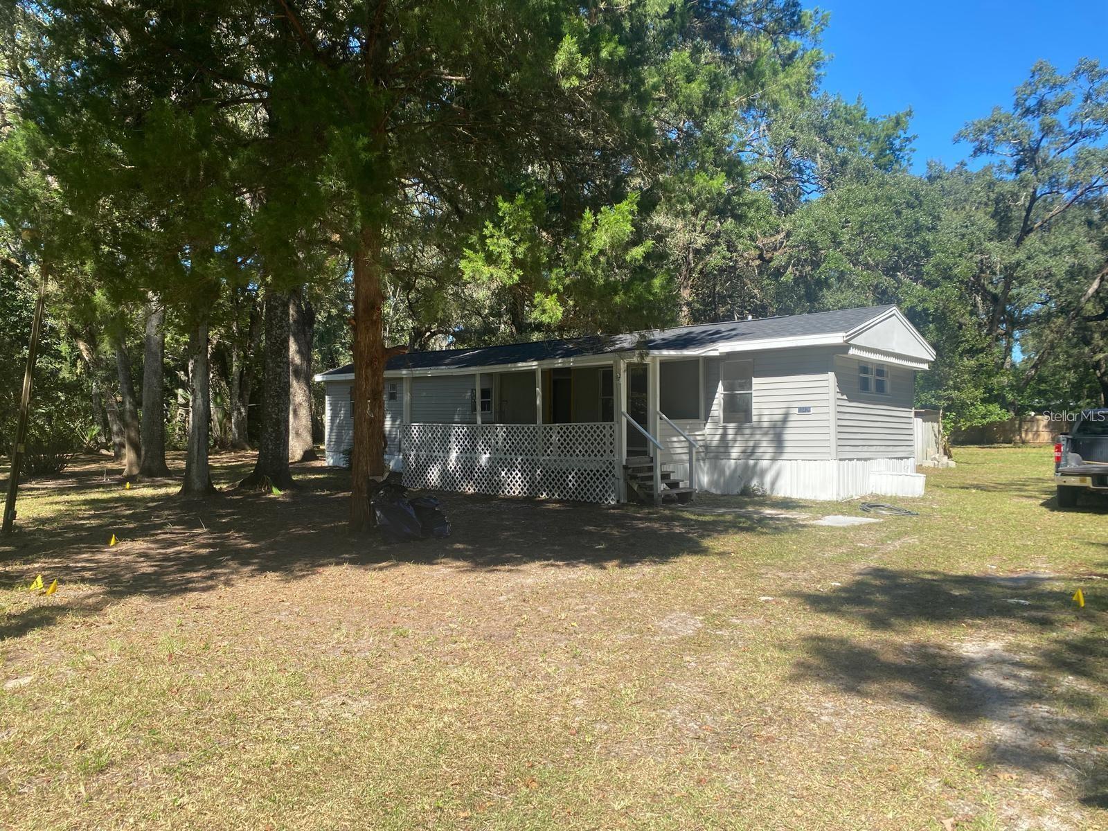 19429 MCCLOY CIR Property Photo 1