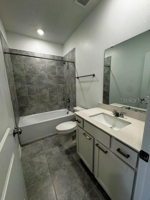 2500 Skyline Loop Property Photo 13