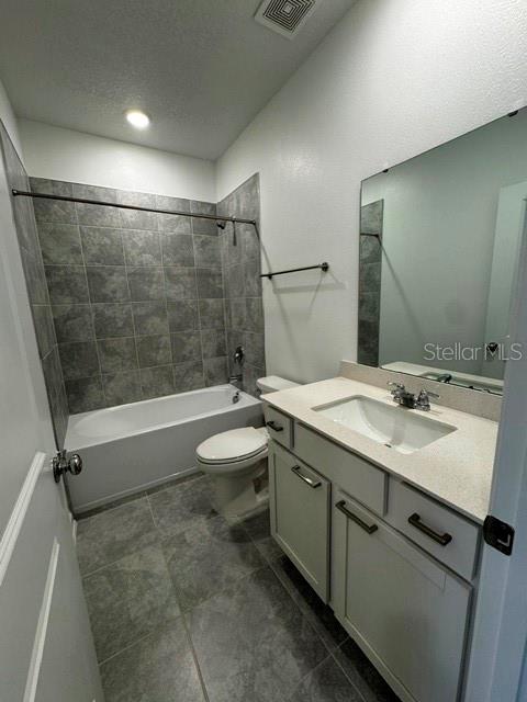 2500 Skyline Loop Property Photo 14