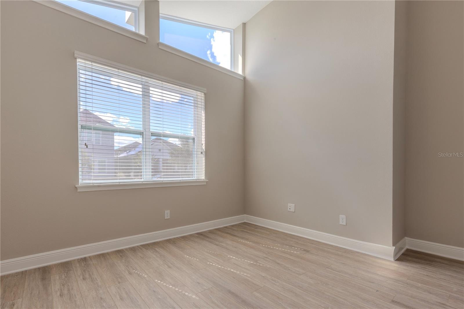 9233 Smithies St Property Photo 12