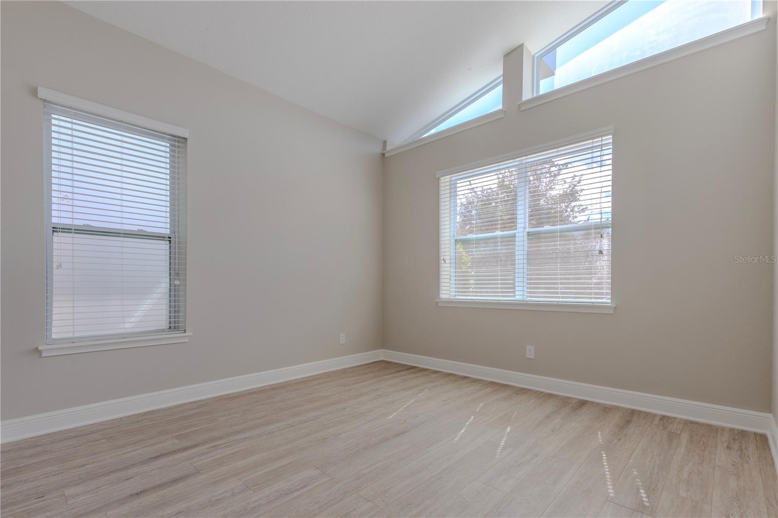 9233 Smithies St Property Photo 15