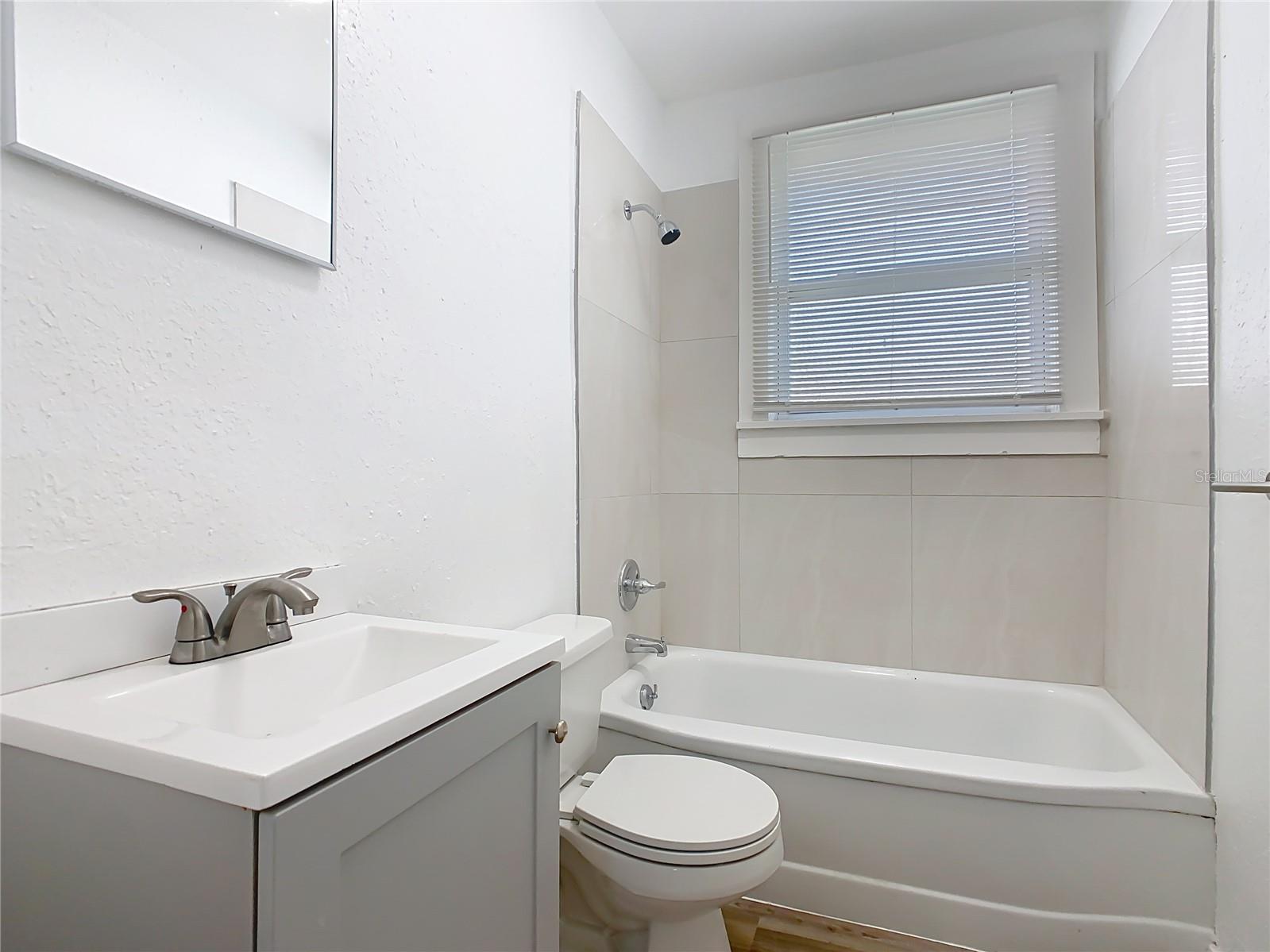 501 Sumner St Property Photo 20