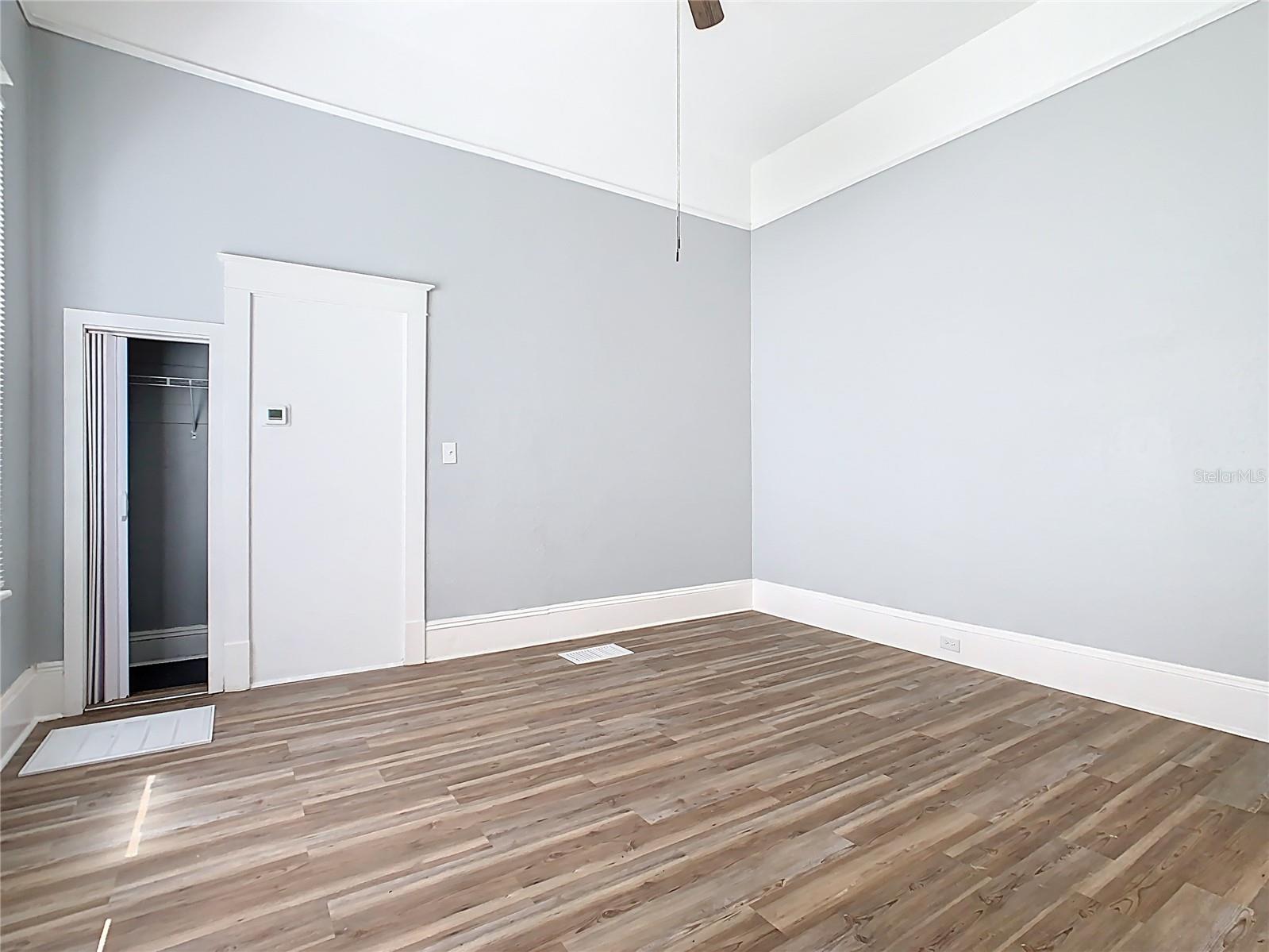 501 Sumner St Property Photo 29