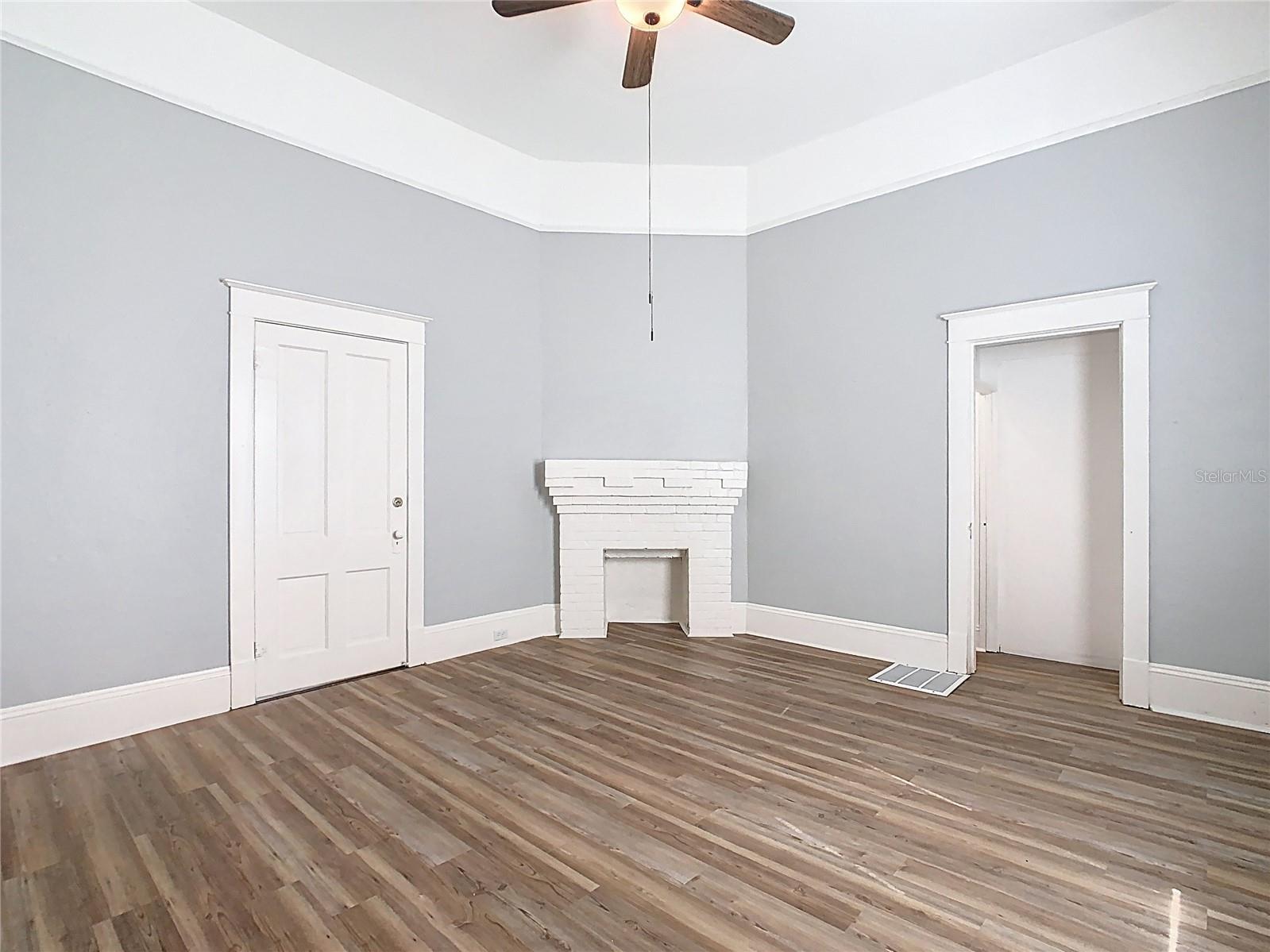 501 Sumner St Property Photo 32