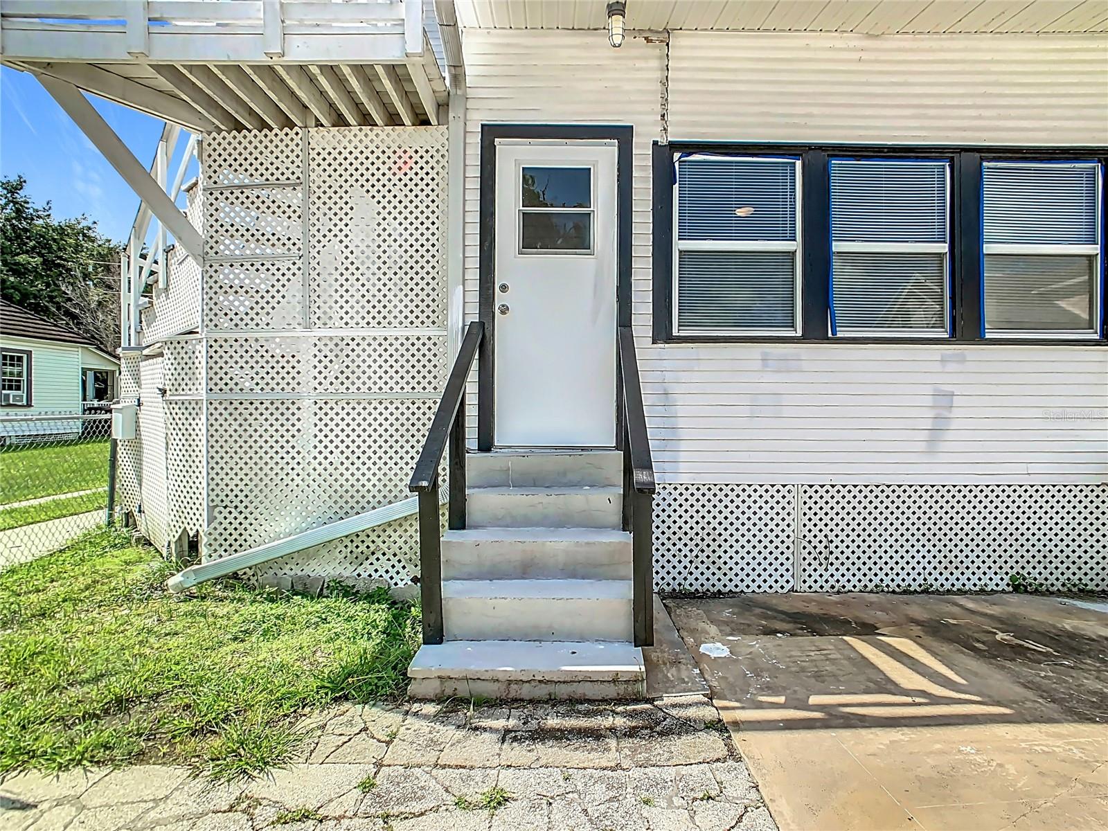 501 Sumner St Property Photo 38