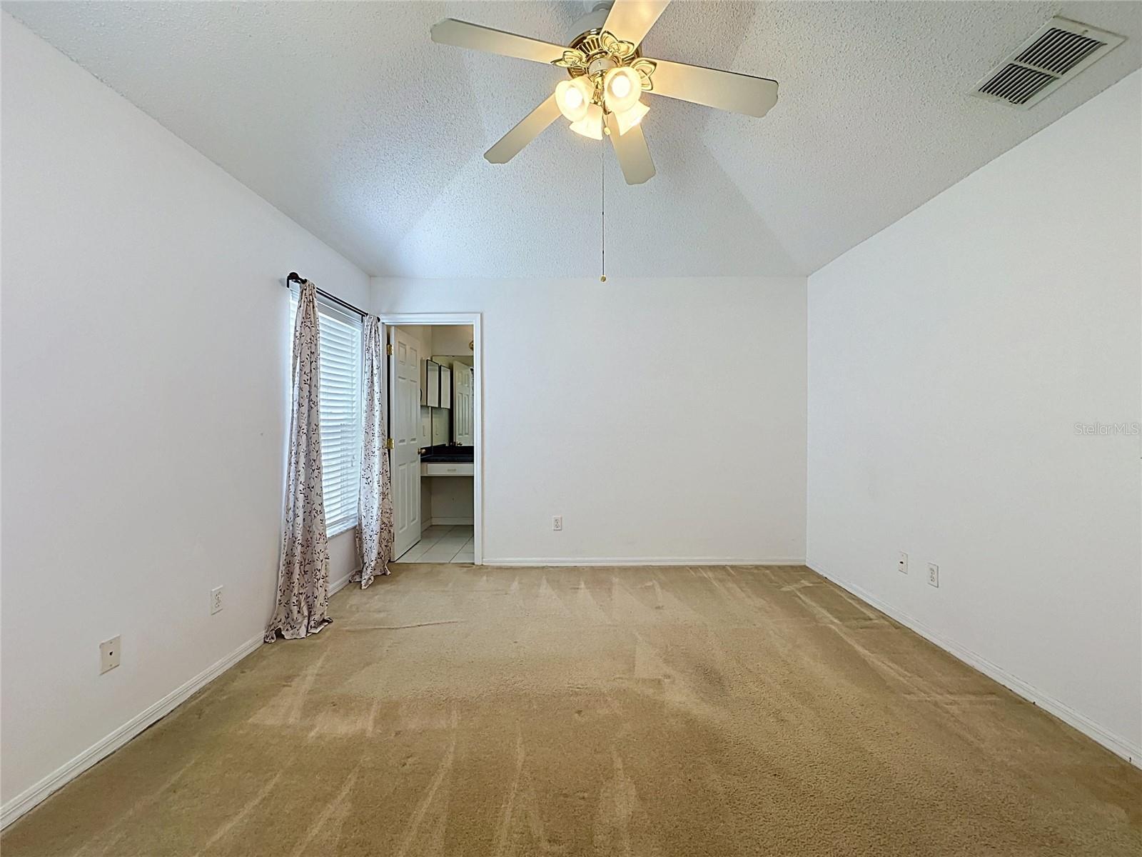 659 Durango Loop St Property Photo 42