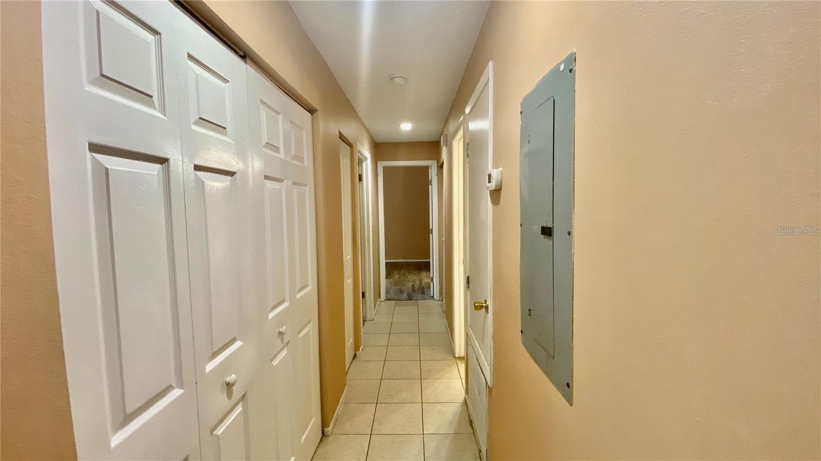 2528 Citrus Club Ln #206 Property Photo 6