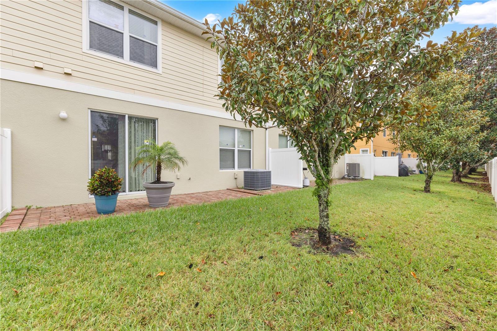 4900 Poolside Dr Property Photo 16