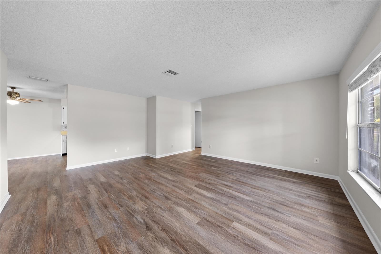 1501 Virginia Ave Property Photo 9