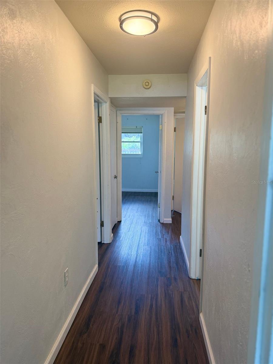 1932 Crescent Blvd Property Photo 15