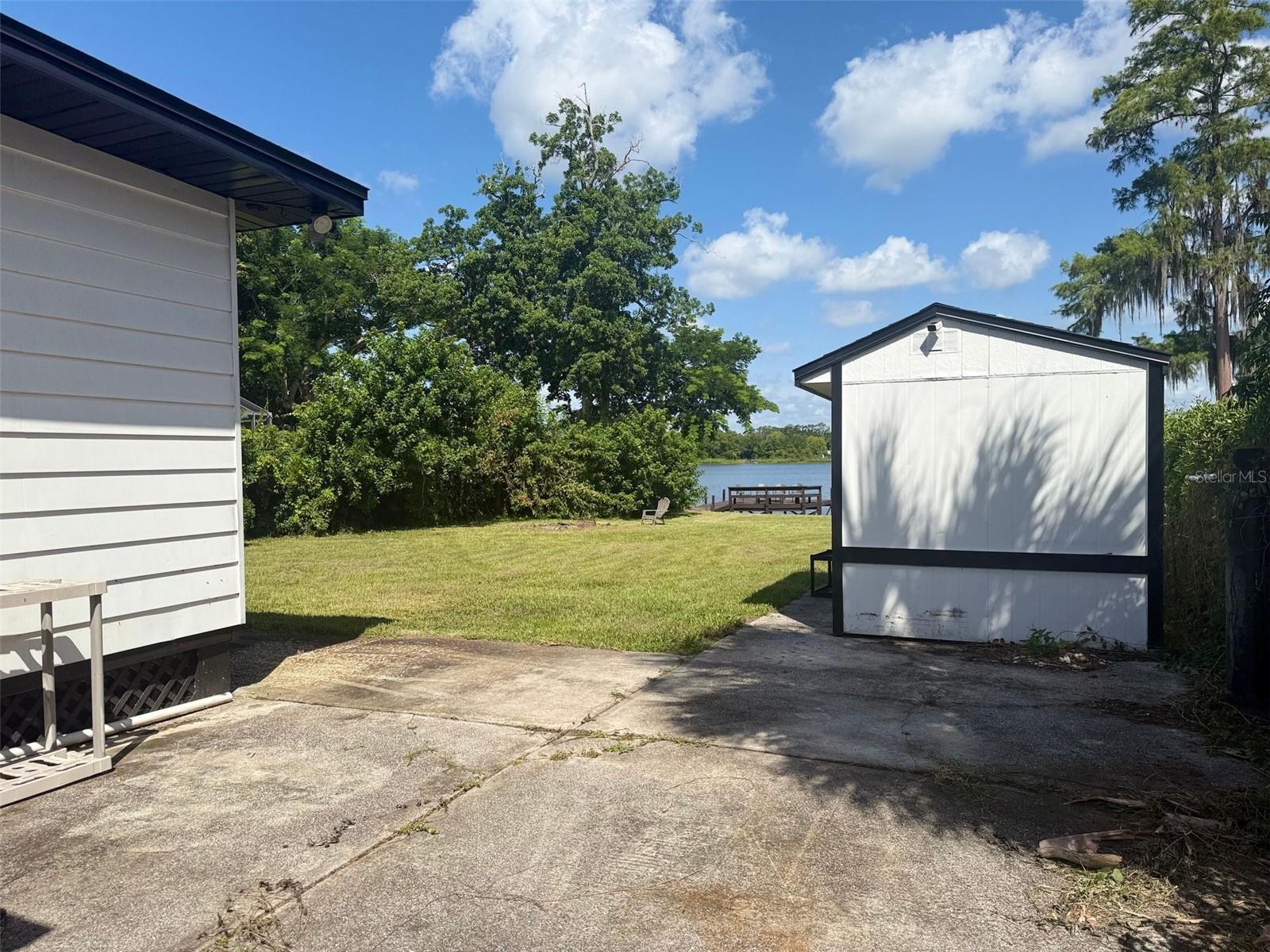 1932 Crescent Blvd Property Photo 24