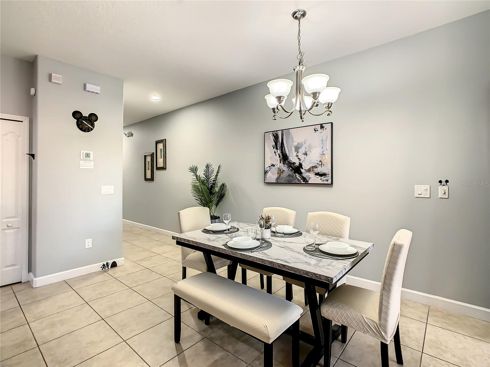 8845 Candy Palm Rd Property Photo 6