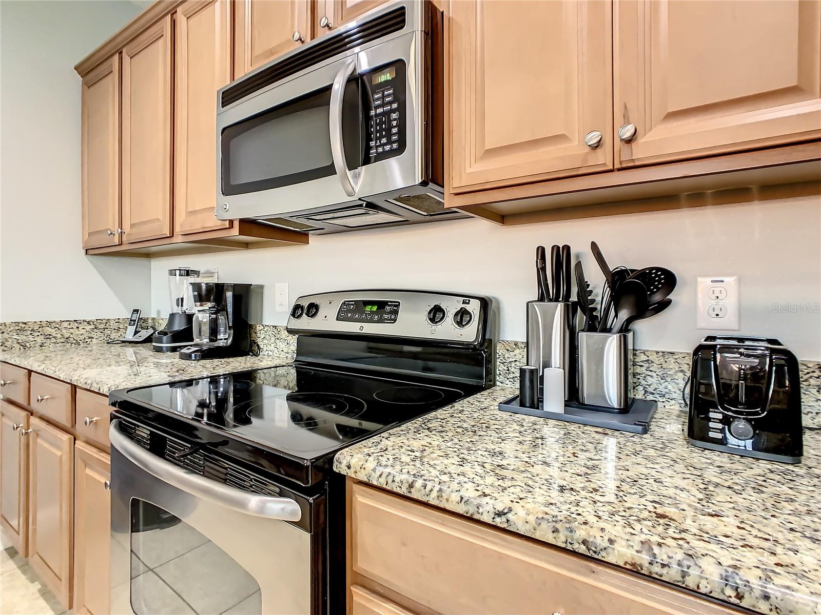 8845 Candy Palm Rd Property Photo 9