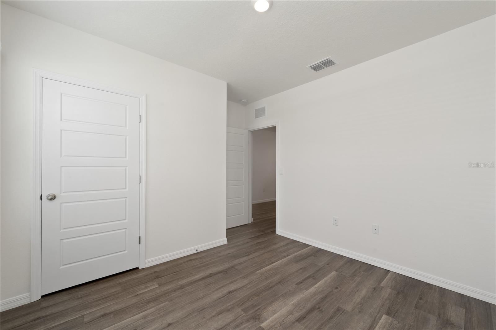 698 Park Place Blvd Property Photo 19
